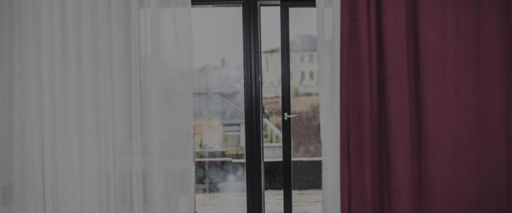  Раздвижные двери ПВХ на балкон 