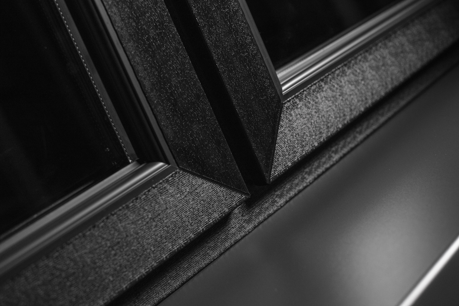 Цветные пластиковые окна: плюсы и минусы