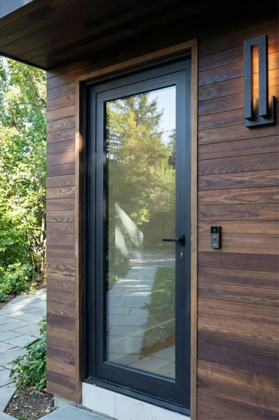 Иллюстрация: Двери